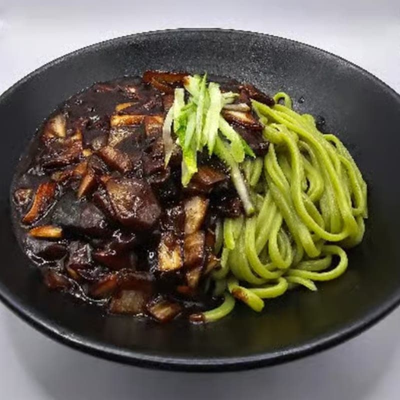 Jjajangmyeon, sweet-and-sour pork, and sizzling rice soup at Man Chun Hong