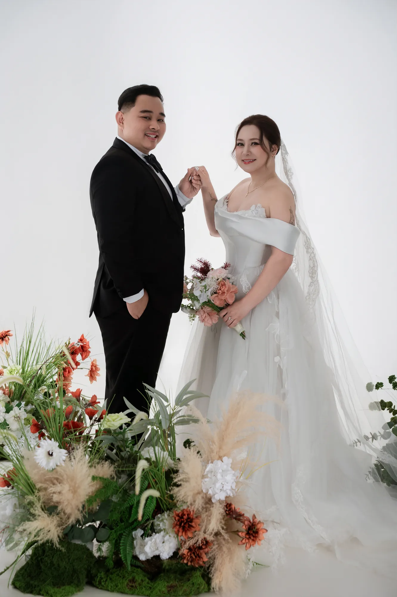 Philips Nguyen & Mary Vu — wedding portrait